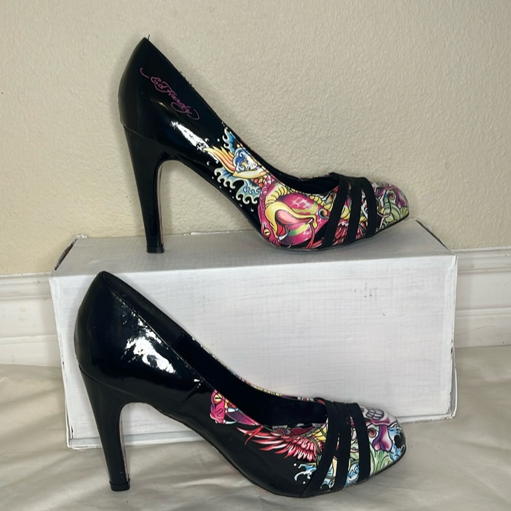 Ed hardy heels, from the 90’s vintage in good condition 8.5